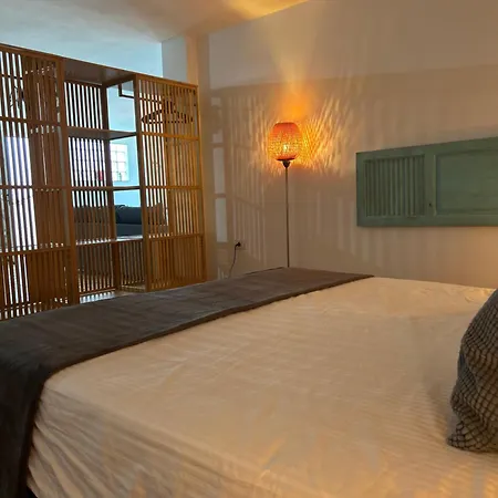 Large Apartment! * 코스타 테기세